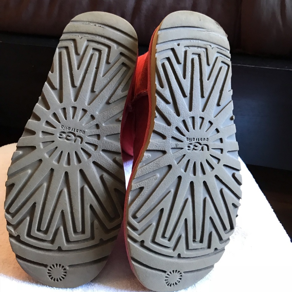 Lipstick Red Uggs - image 4